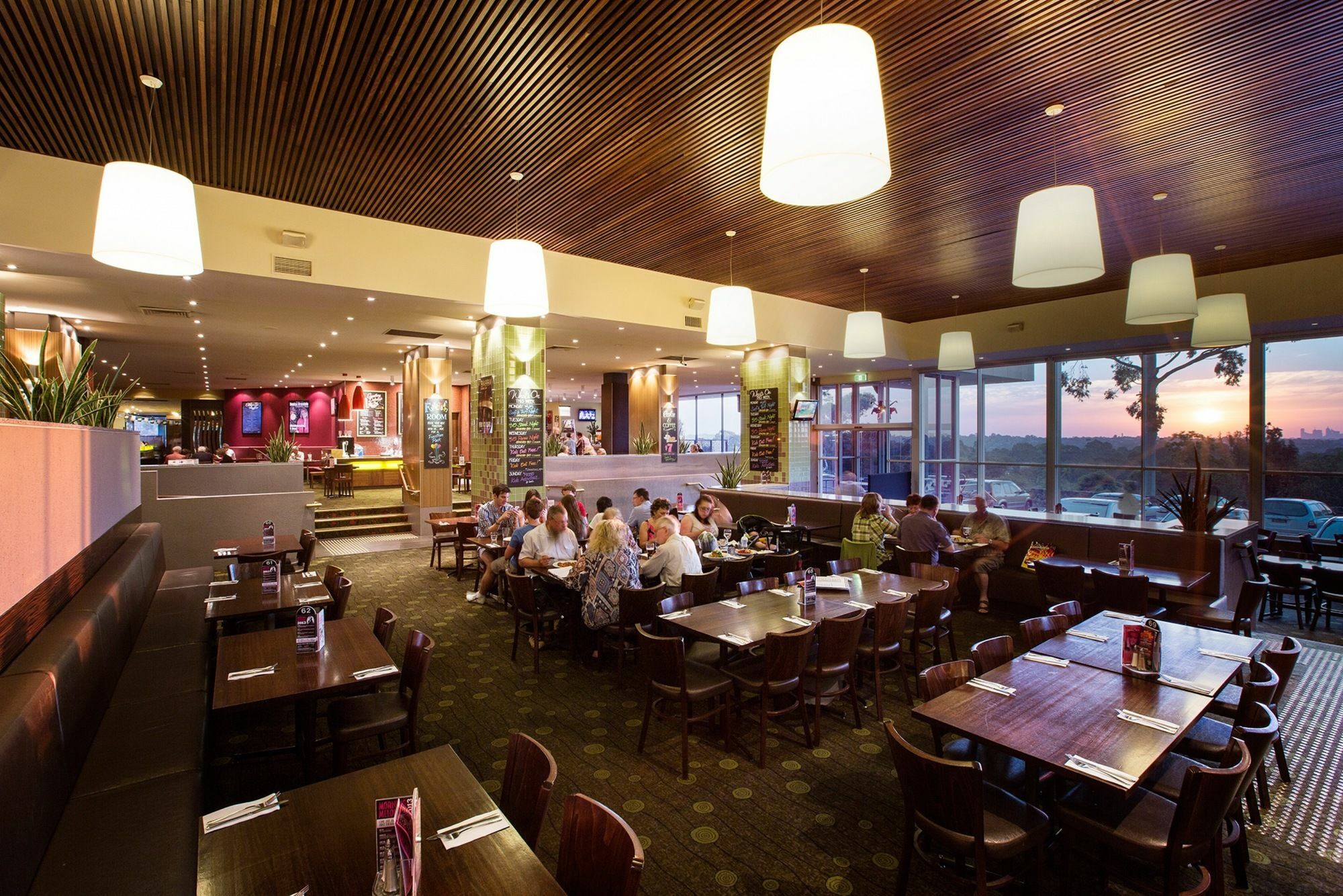 Nightcap At Shoppingtown Hotel Doncaster Bagian luar foto